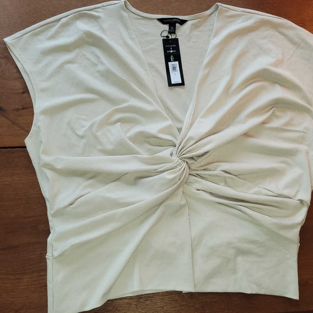 Banana Republic Ivory Twist Front Blouse New With Tag  XL